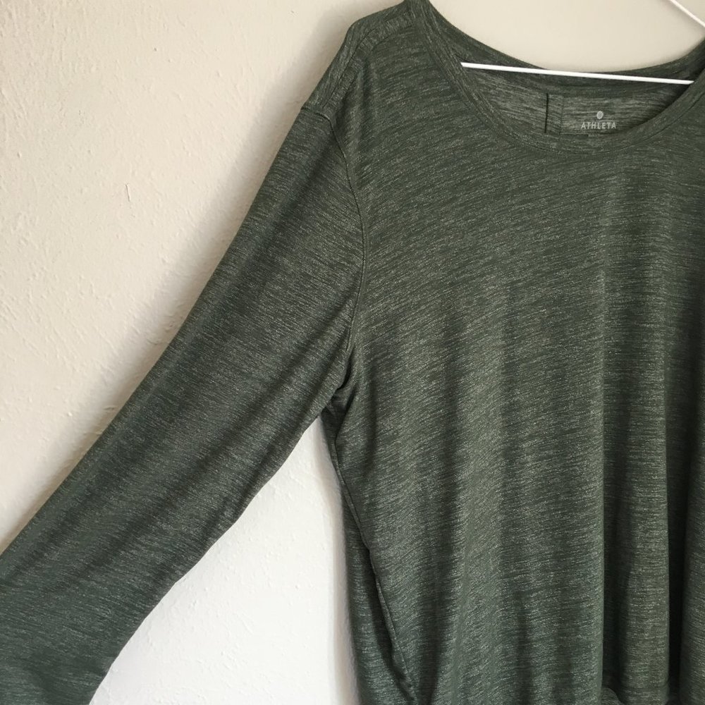 Athleta Green and Silver Heather Long Sleeve